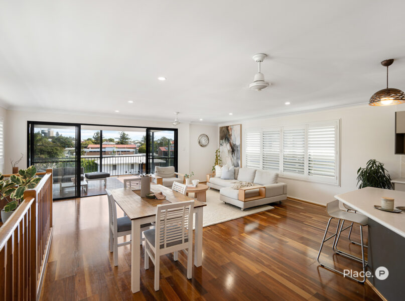 31 Carbethon Street, Manly, QLD 4179