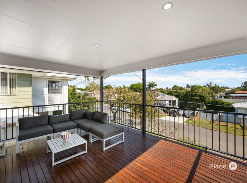 31 Carbethon Street, Manly, QLD 4179