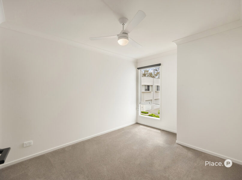 6/33 River Road, Bundamba, QLD 4304