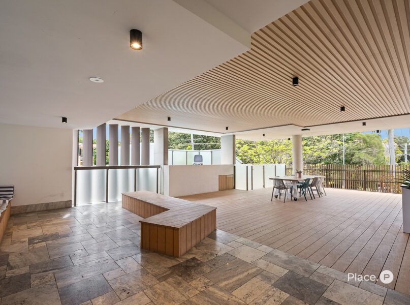 306/131 Sir Fred Schonell Drive, St Lucia, QLD 4067