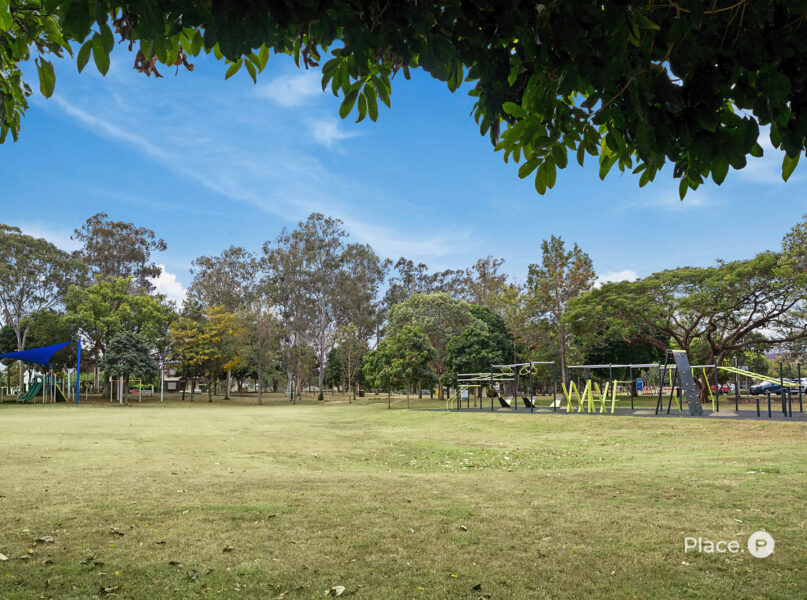 306/131 Sir Fred Schonell Drive, St Lucia, QLD 4067