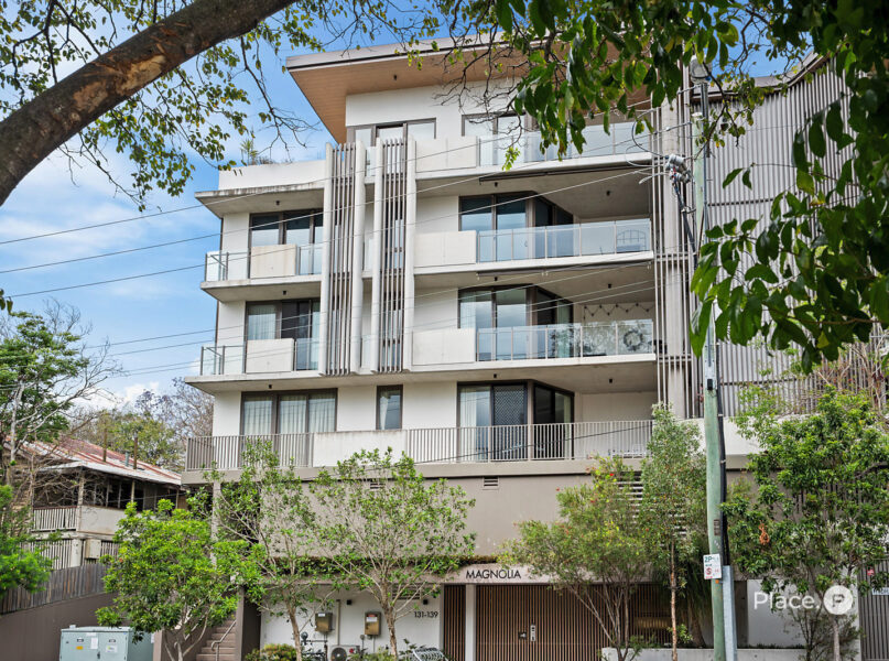 306/131 Sir Fred Schonell Drive, St Lucia, QLD 4067