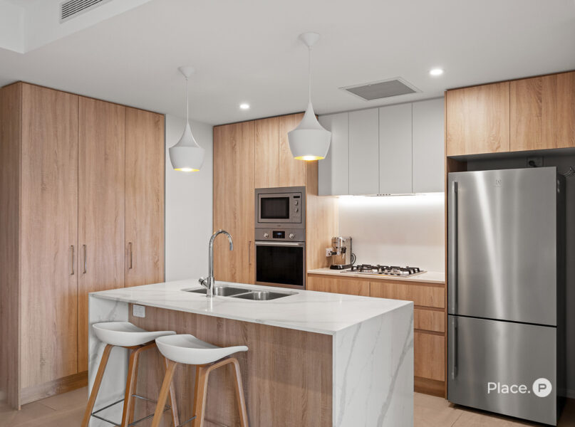 306/131 Sir Fred Schonell Drive, St Lucia, QLD 4067