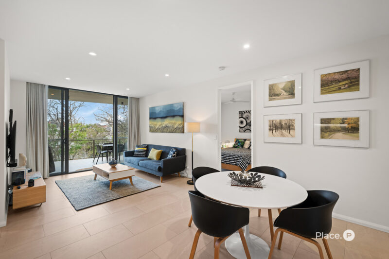 306/131 Sir Fred Schonell Drive, St Lucia, QLD 4067