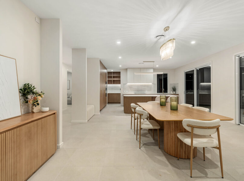 1 Wendy Court, Rochedale South, QLD 4123