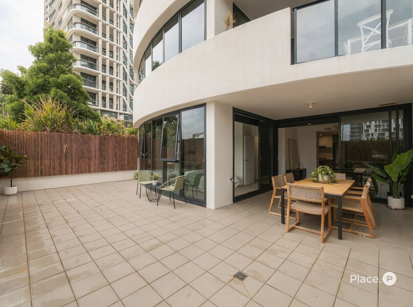 20304/7 Wharf Street, Hamilton, QLD 4007