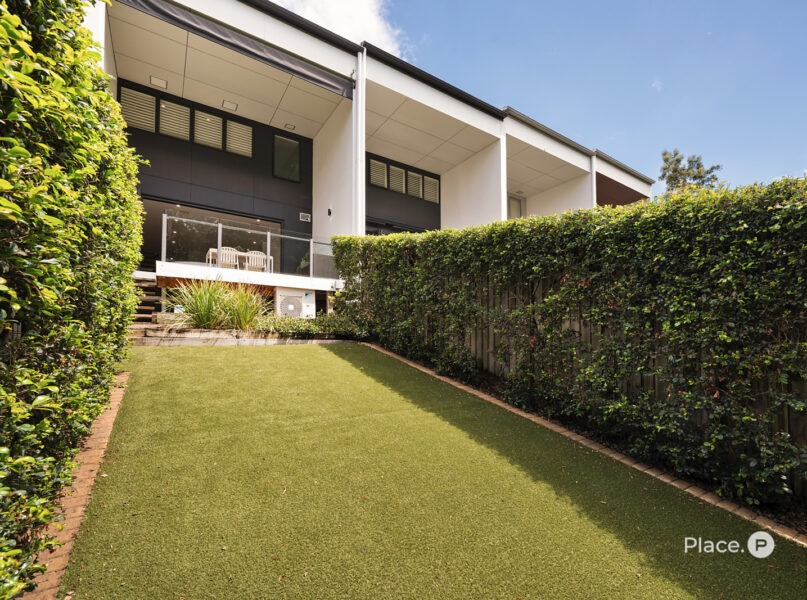 117/390 Simpsons Road, Bardon, QLD 4065